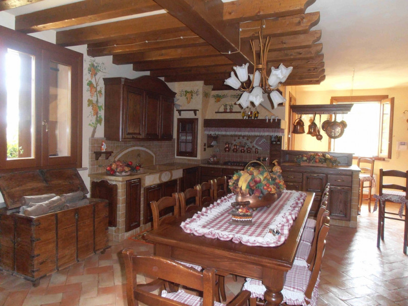 cucina_in_muratura_la_vigna.jpg