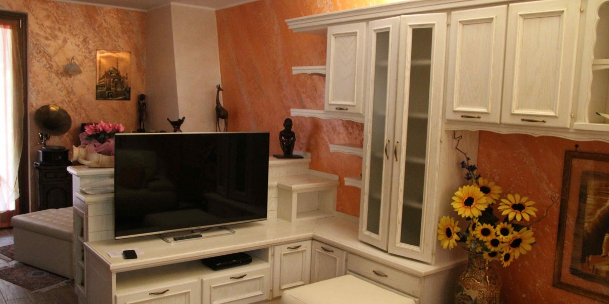 soggiorno-in-legno-laccato-affi.jpg